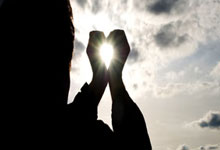 竞技宝：反向毒奶，赛前达洛特曾说希望霍伊伦在国家队比赛中不要进球.